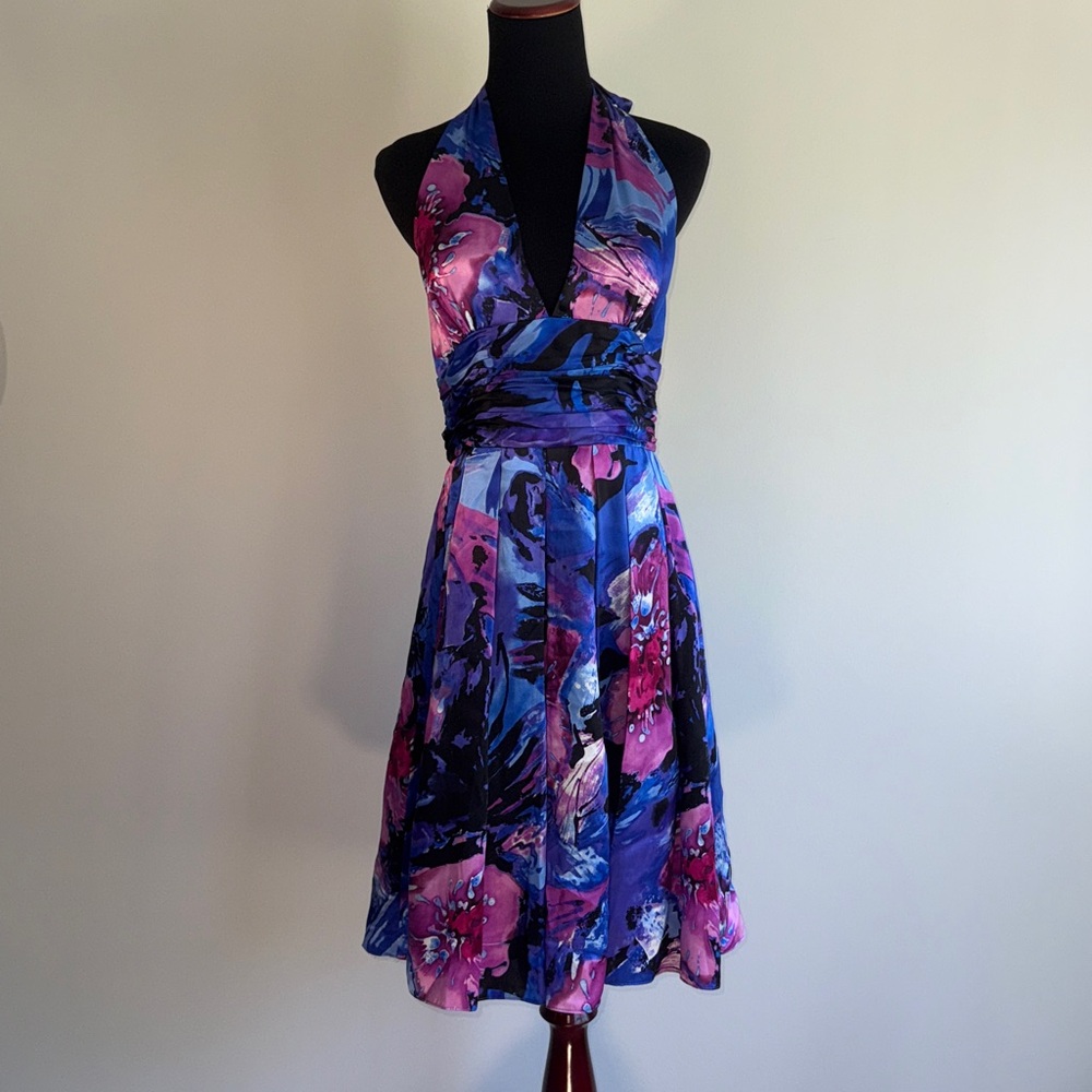 Adrianna Papell Occasions - Silk Floral Halter Dress